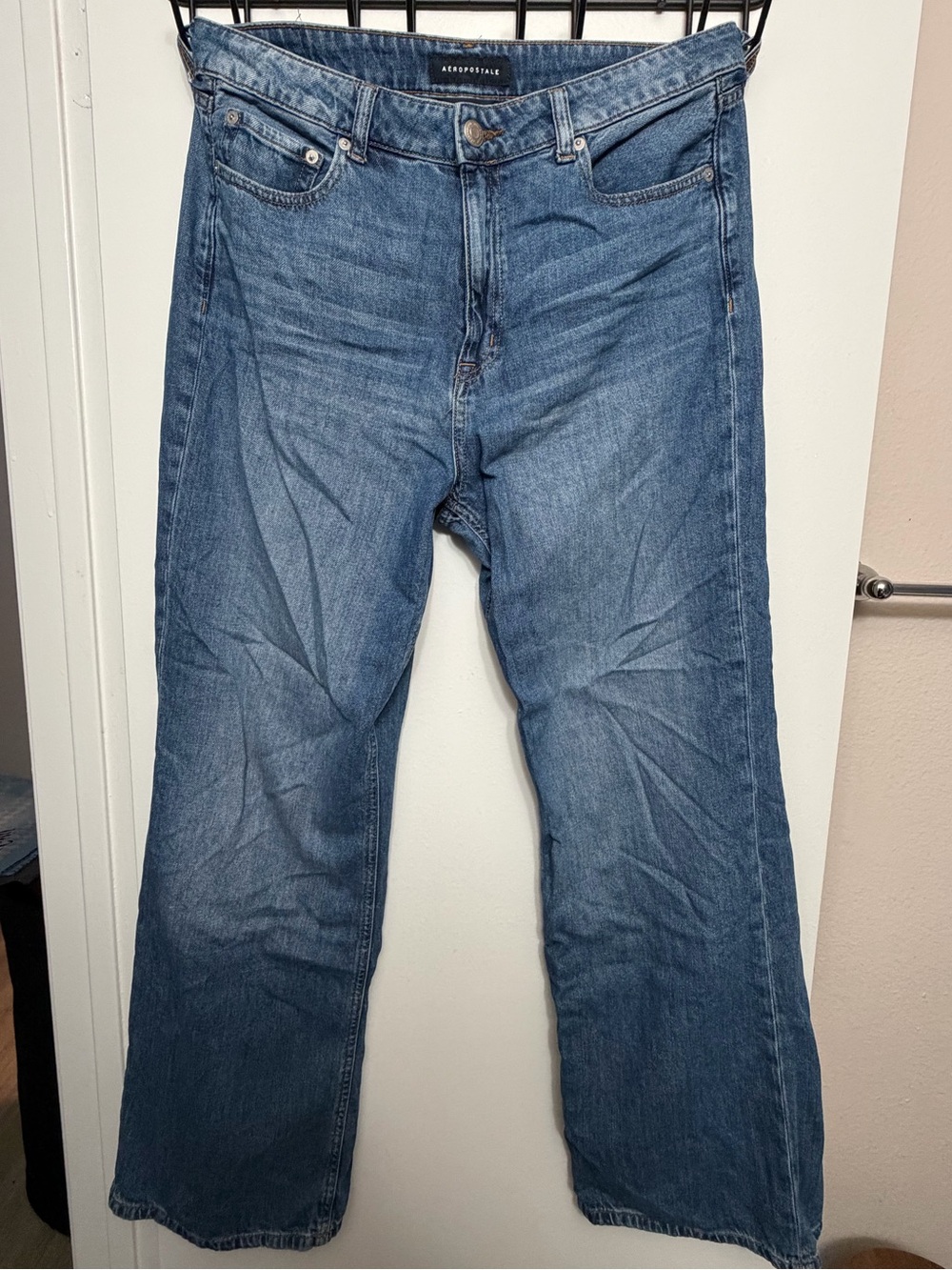 Aeropostale high-rise wide leg jeans - Size 12
